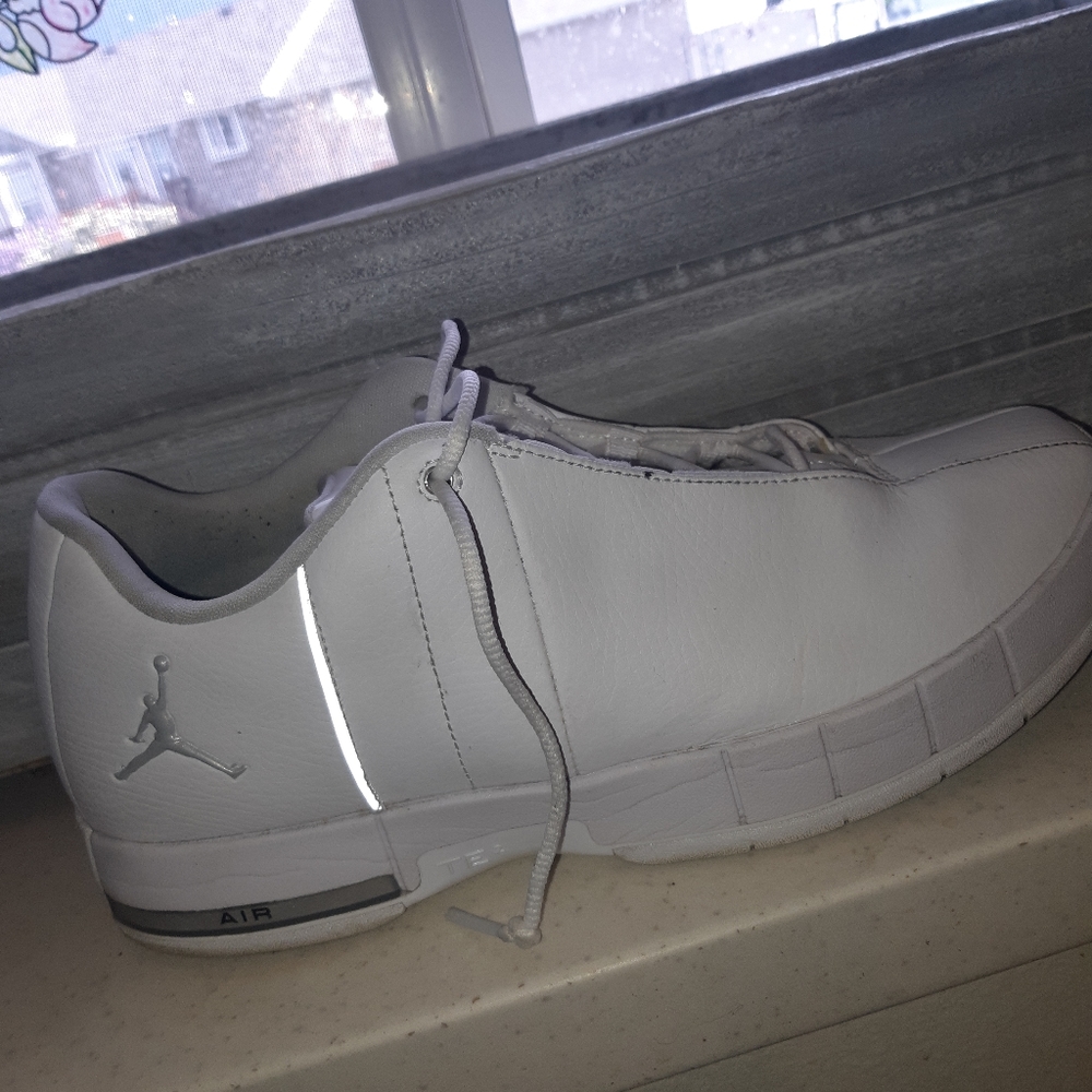 Nike air jordans